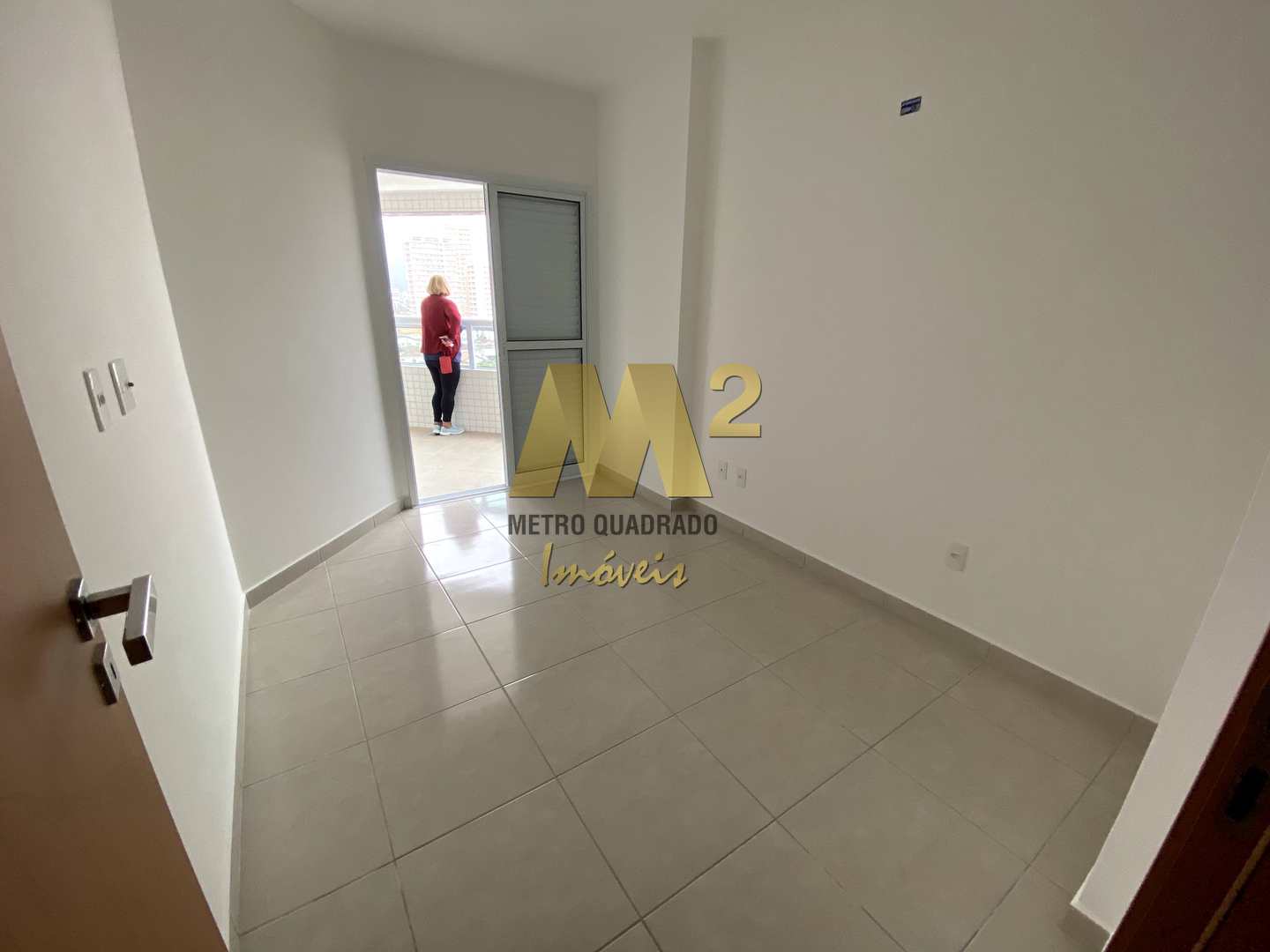 Apartamento à venda com 2 quartos, 75m² - Foto 13