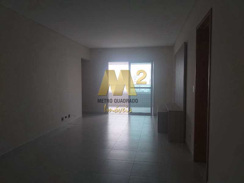 Apartamento à venda com 2 quartos, 100m² - Foto 3