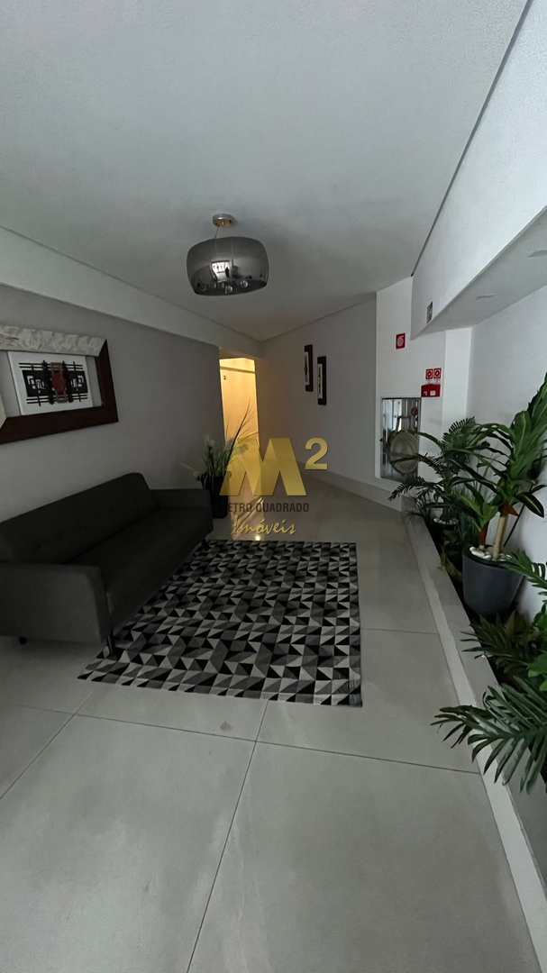 Apartamento à venda com 2 quartos, 75m² - Foto 3