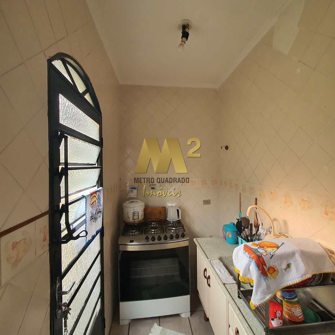 Casa à venda com 2 quartos, 400m² - Foto 10