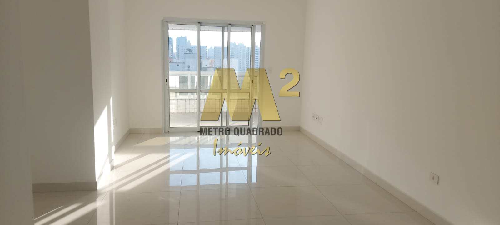 Apartamento à venda com 3 quartos, 133m² - Foto 2