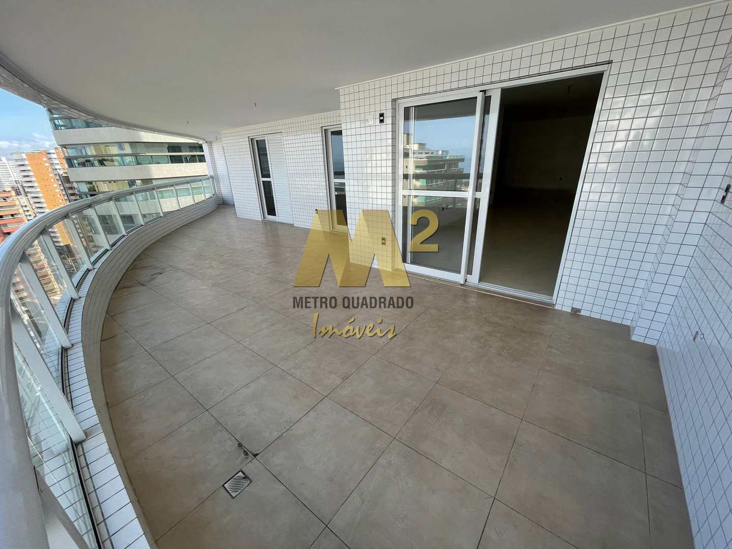 Apartamento à venda com 3 quartos, 162m² - Foto 13