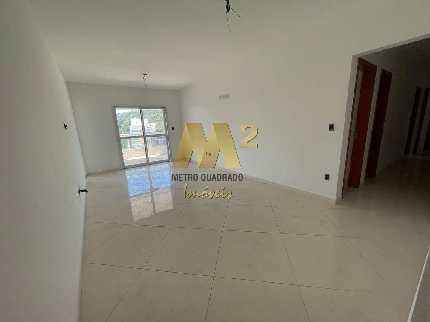 Apartamento à venda com 3 quartos, 138m² - Foto 1