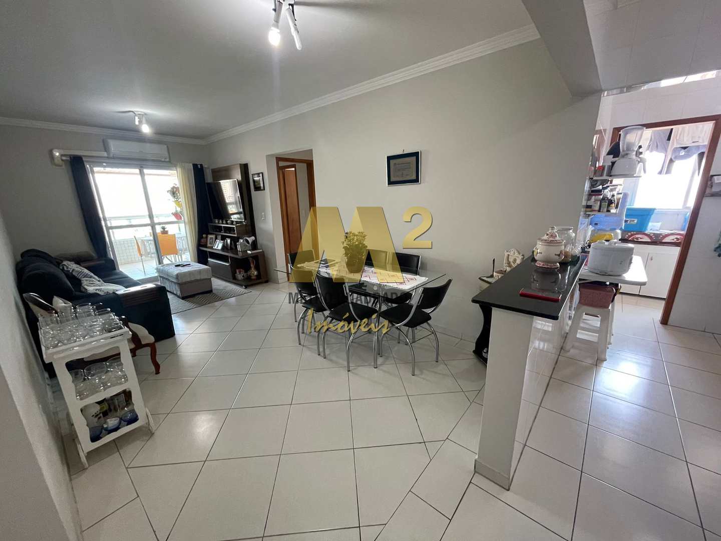 Apartamento à venda com 2 quartos, 92m² - Foto 3