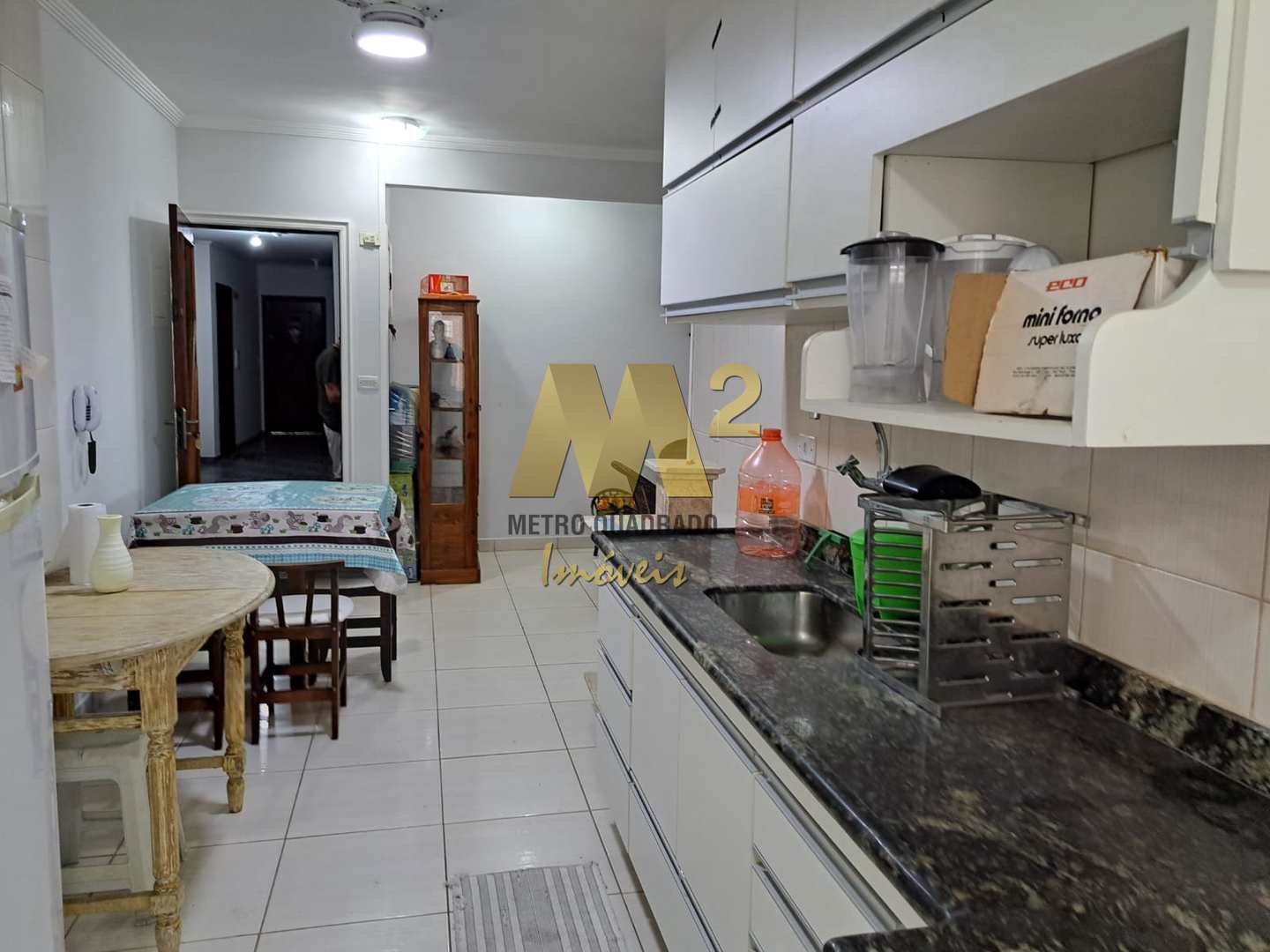 Apartamento à venda com 2 quartos, 85m² - Foto 11