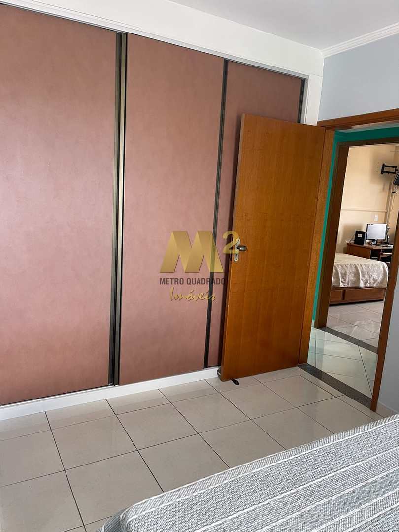 Apartamento à venda com 3 quartos, 133m² - Foto 32