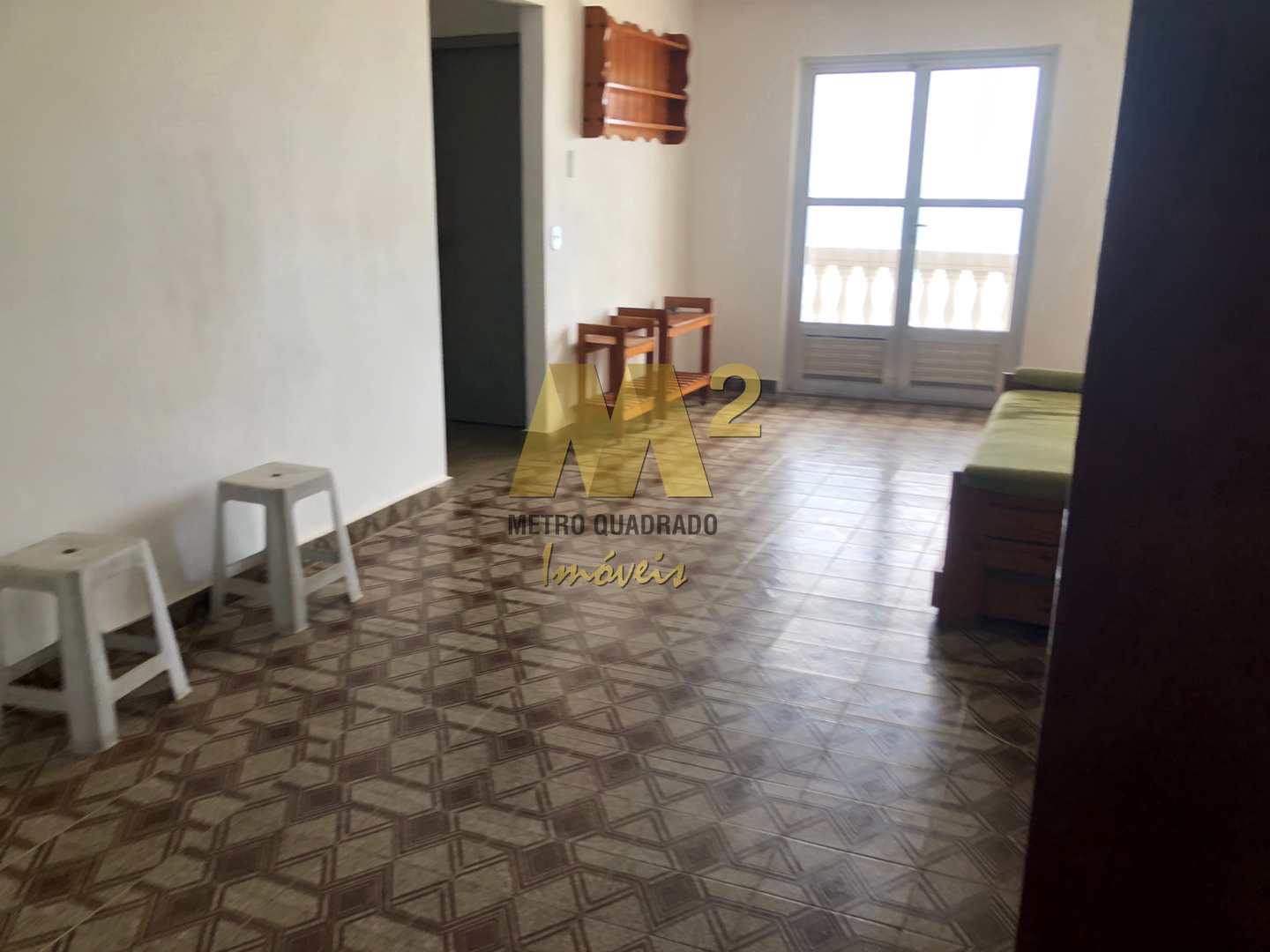 Apartamento à venda com 2 quartos, 75m² - Foto 2