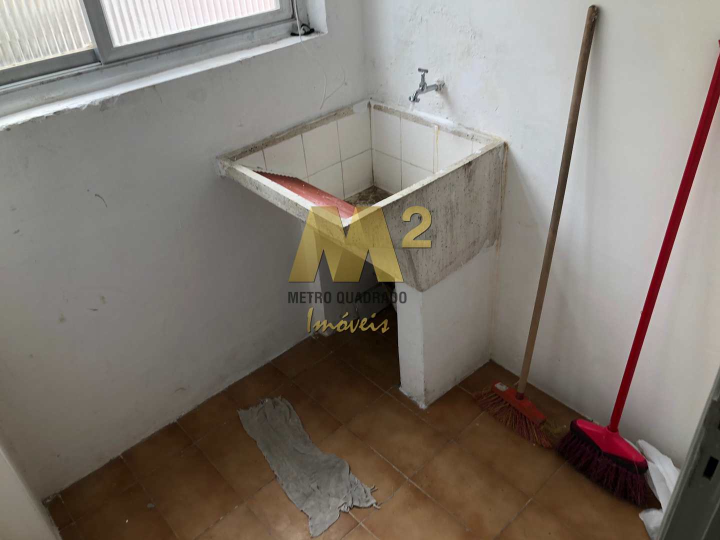 Apartamento à venda com 2 quartos, 75m² - Foto 9