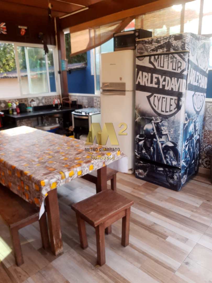 Casa à venda com 3 quartos, 260m² - Foto 14