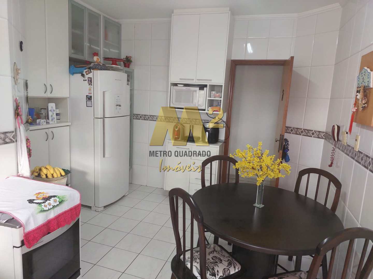 Apartamento à venda com 2 quartos, 90m² - Foto 17