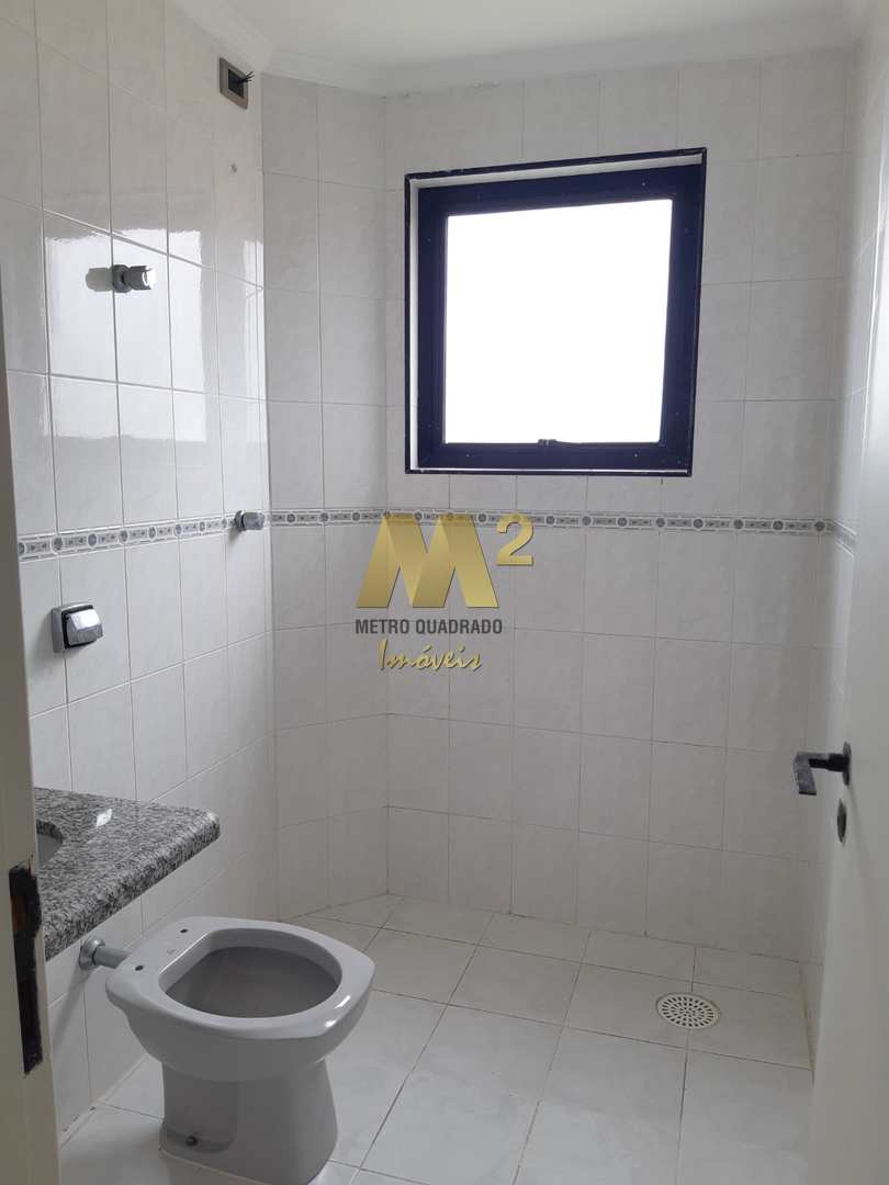 Apartamento à venda com 2 quartos, 70m² - Foto 13