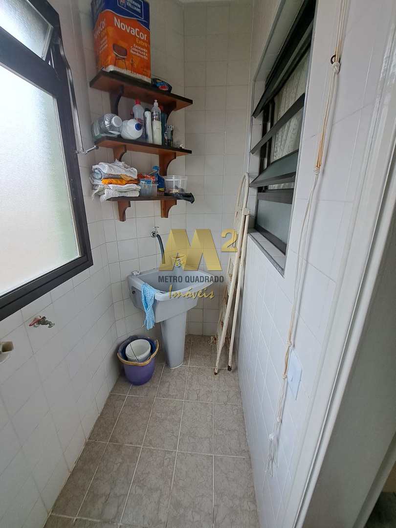 Apartamento à venda com 2 quartos, 75m² - Foto 16