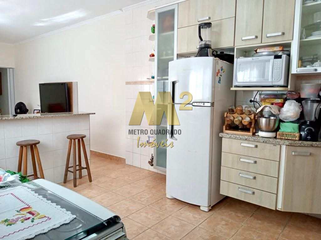 Casa à venda com 2 quartos, 114m² - Foto 11