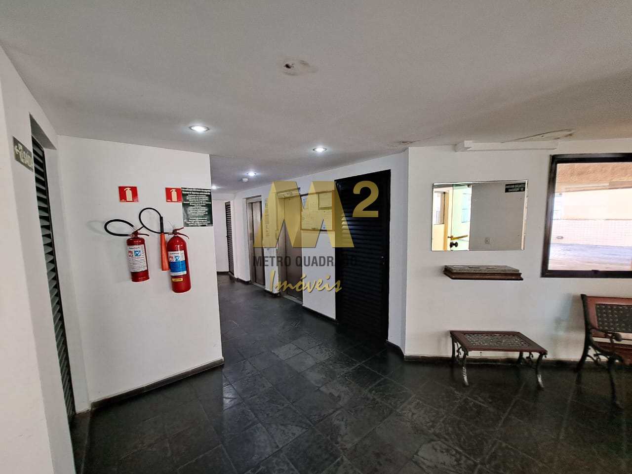 Apartamento à venda com 2 quartos, 62m² - Foto 16