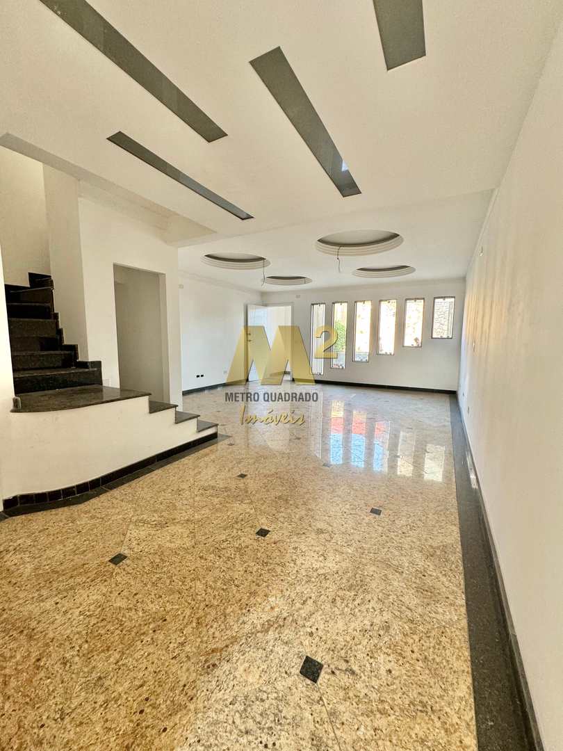 Sobrado à venda com 3 quartos, 142m² - Foto 4