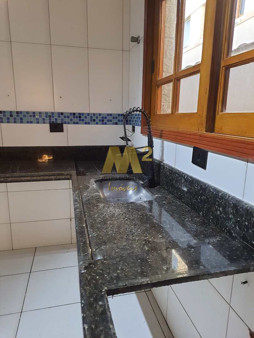 Casa à venda com 3 quartos, 123m² - Foto 18