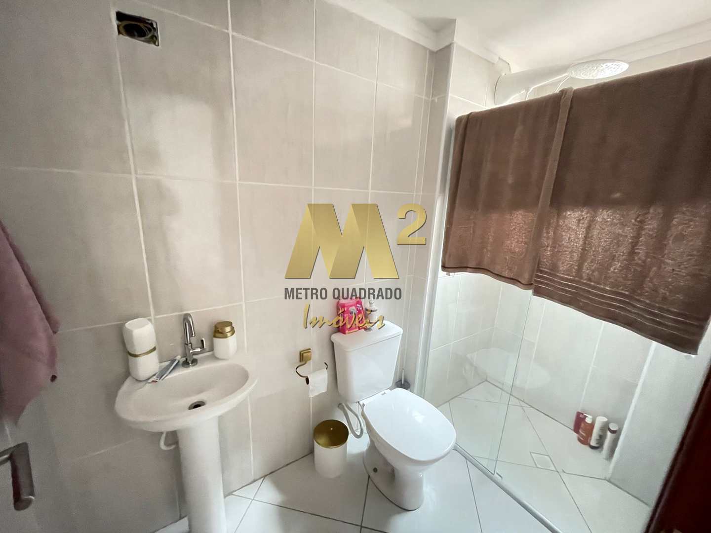 Apartamento à venda com 2 quartos, 75m² - Foto 11