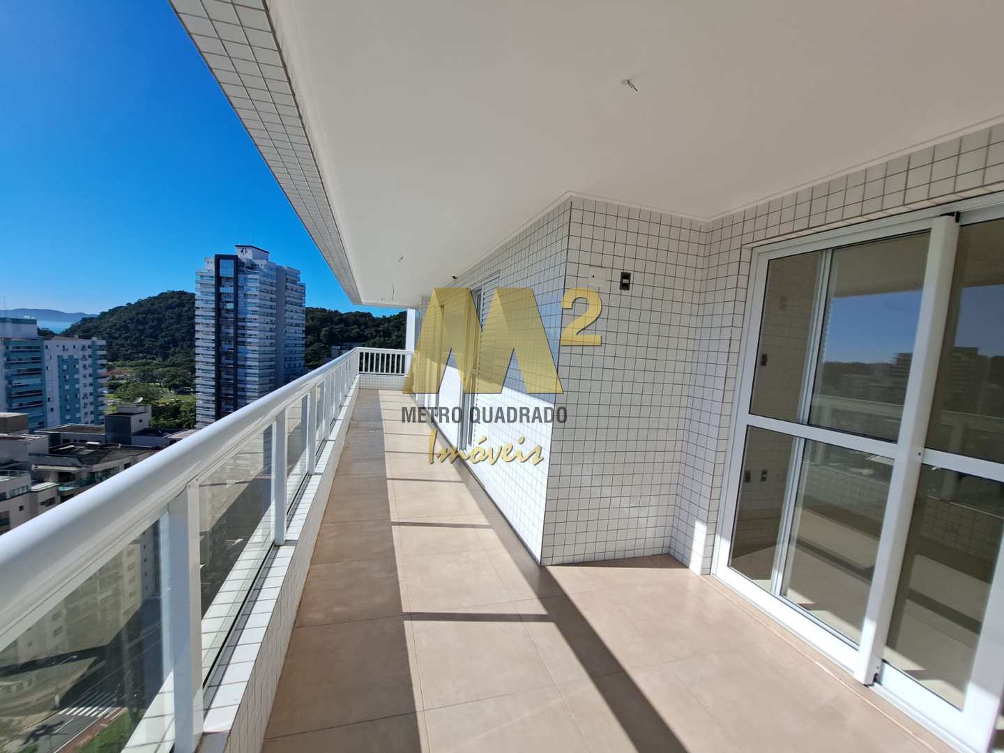 Apartamento à venda com 3 quartos, 144m² - Foto 8