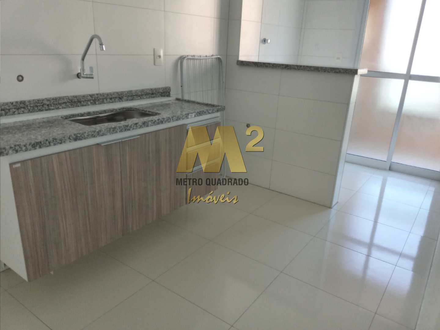 Apartamento à venda com 3 quartos, 86m² - Foto 18