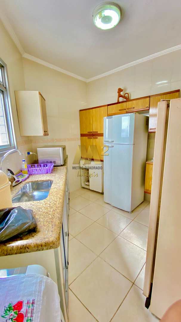 Apartamento à venda com 2 quartos, 80m² - Foto 4