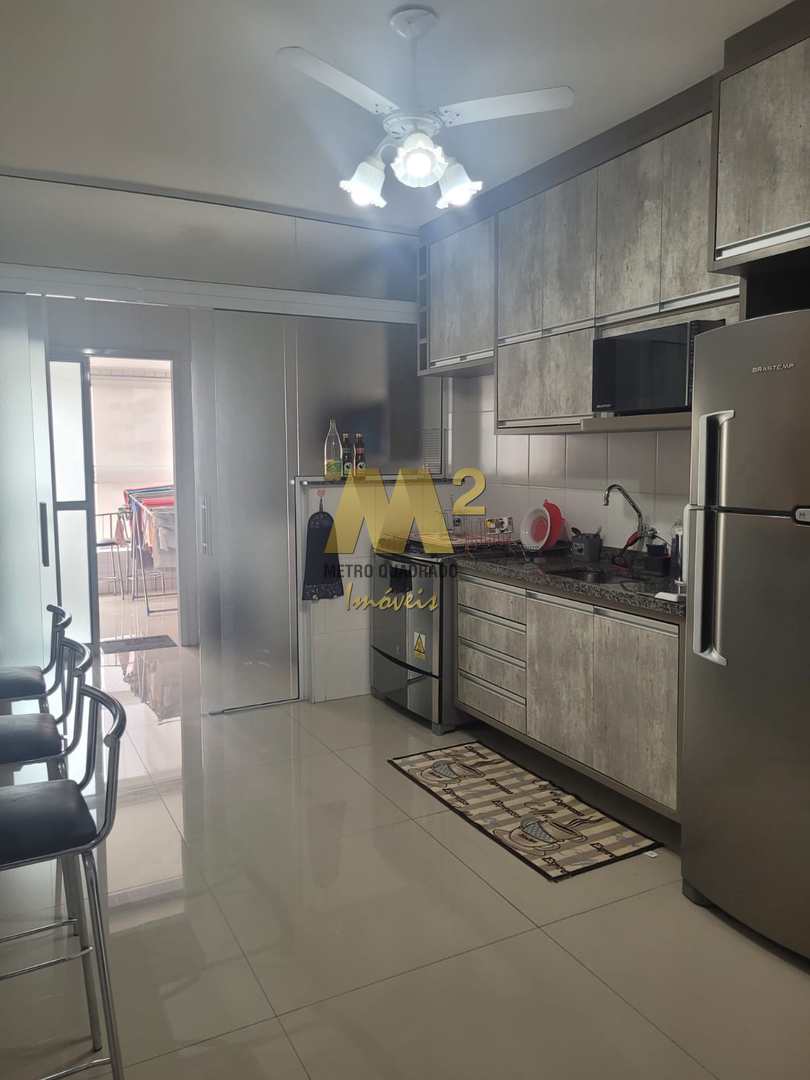 Apartamento à venda com 3 quartos, 146m² - Foto 8