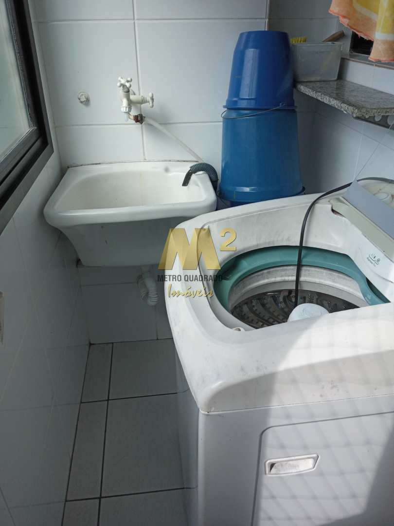 Apartamento à venda com 2 quartos, 75m² - Foto 10