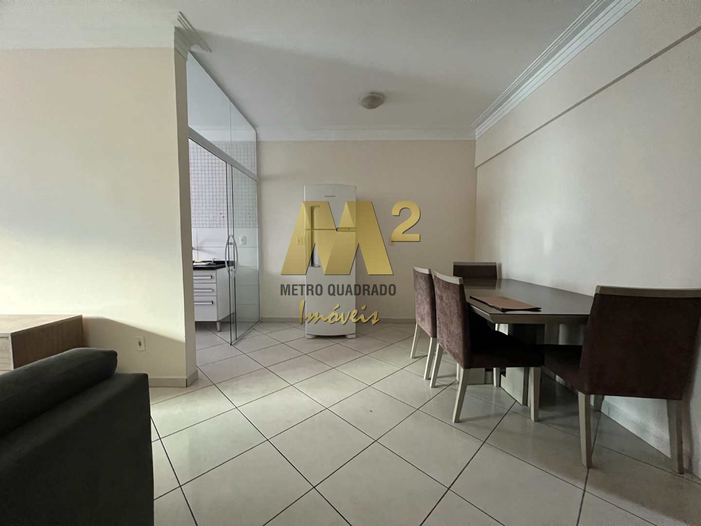 Apartamento à venda com 2 quartos, 74m² - Foto 4