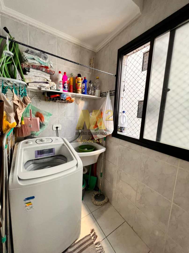 Apartamento à venda com 2 quartos, 70m² - Foto 7