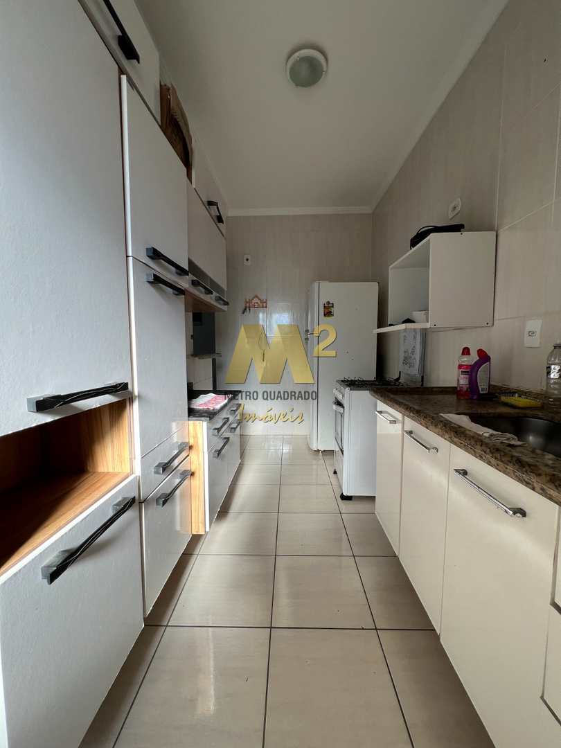 Apartamento à venda com 2 quartos, 62m² - Foto 8