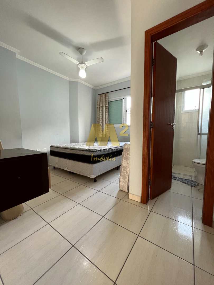 Apartamento à venda com 2 quartos, 62m² - Foto 14