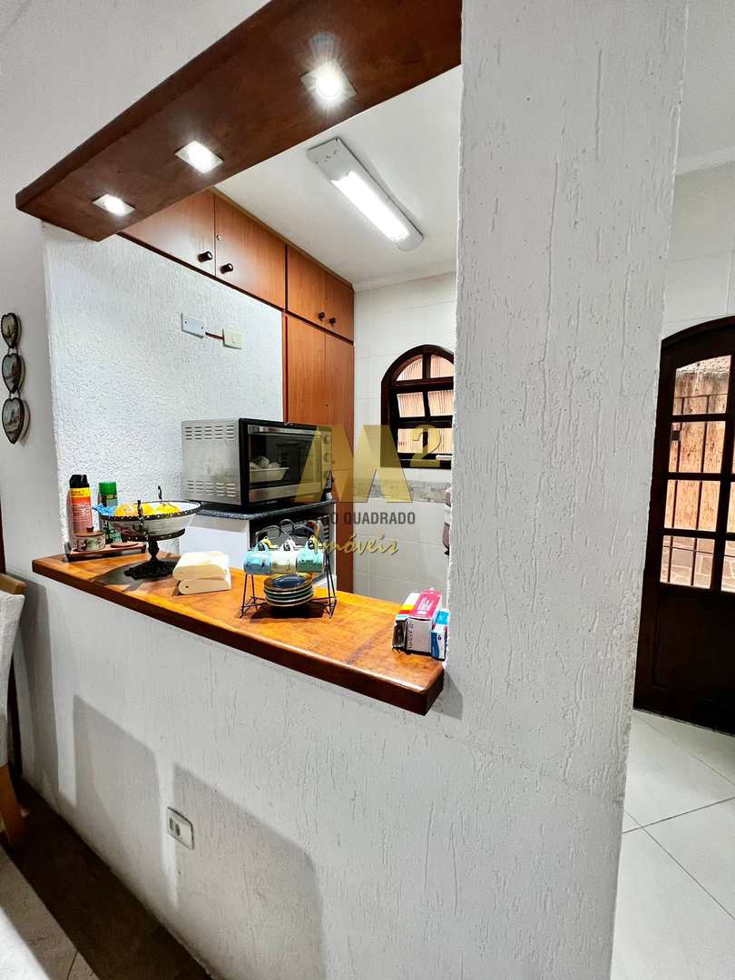 Sobrado à venda com 3 quartos, 150m² - Foto 8