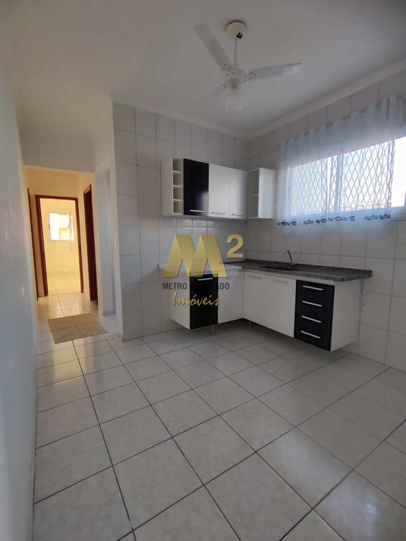 Apartamento à venda com 2 quartos, 67m² - Foto 11