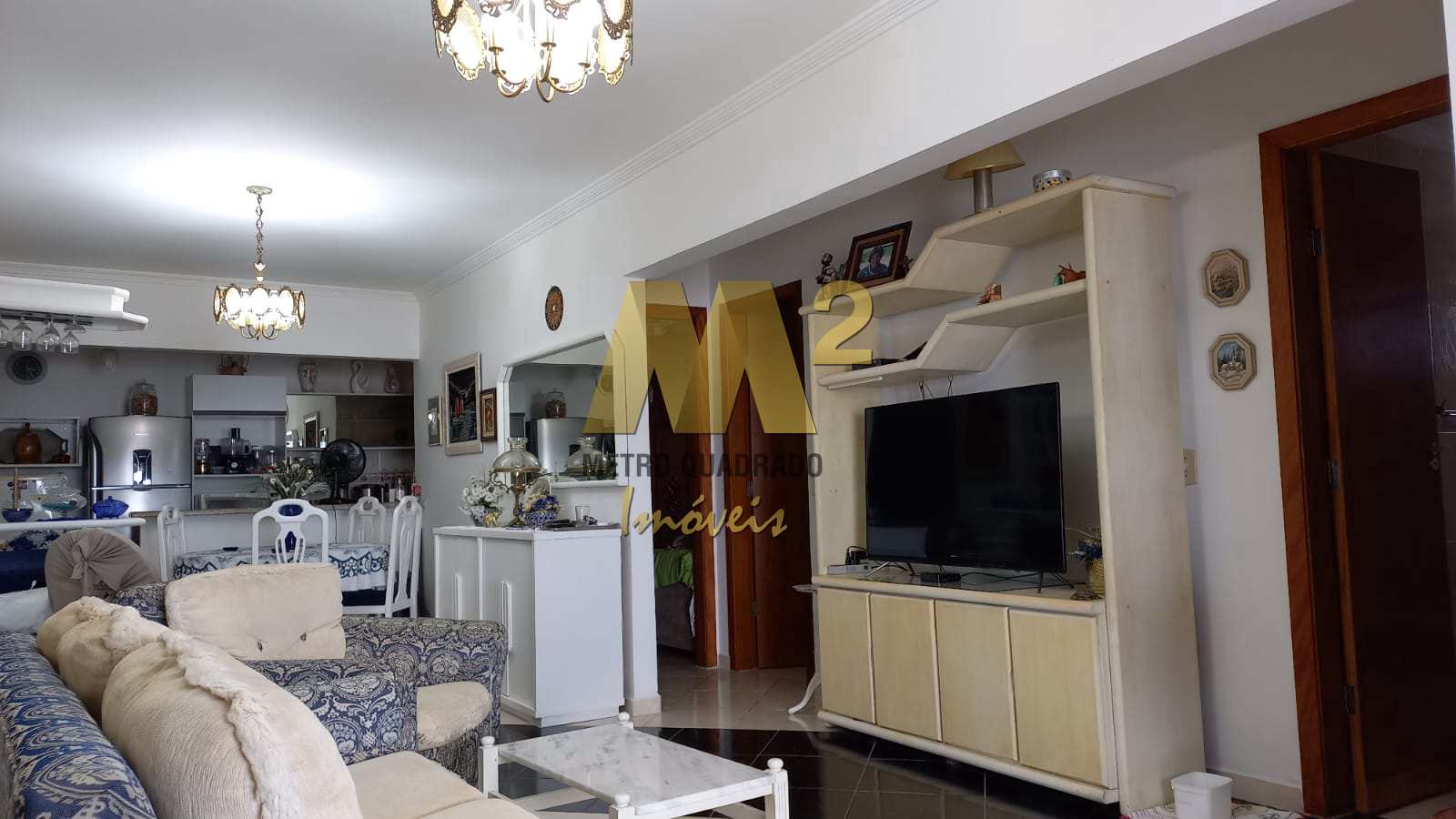 Apartamento à venda com 3 quartos, 112m² - Foto 2