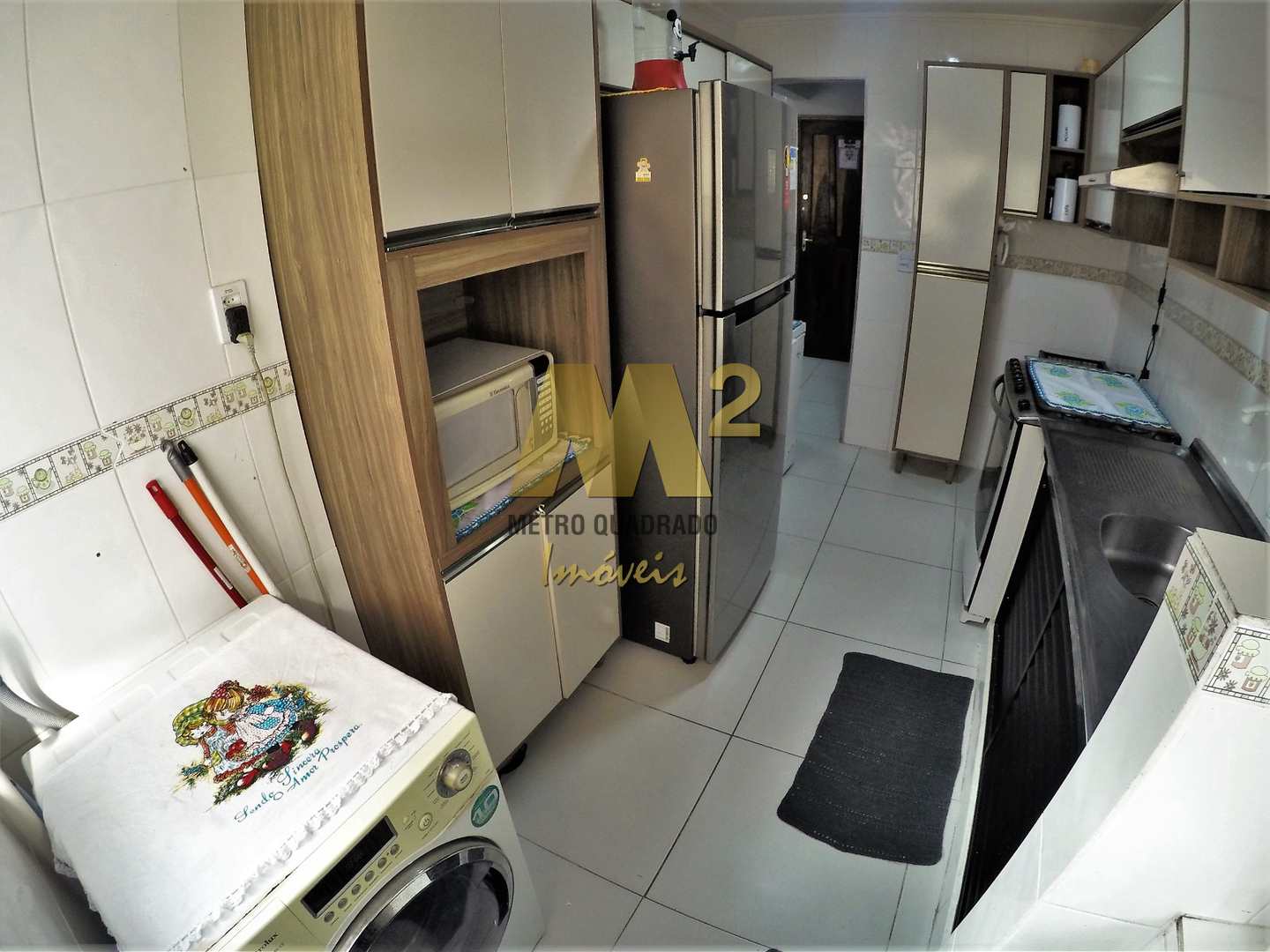 Apartamento à venda com 2 quartos, 77m² - Foto 9