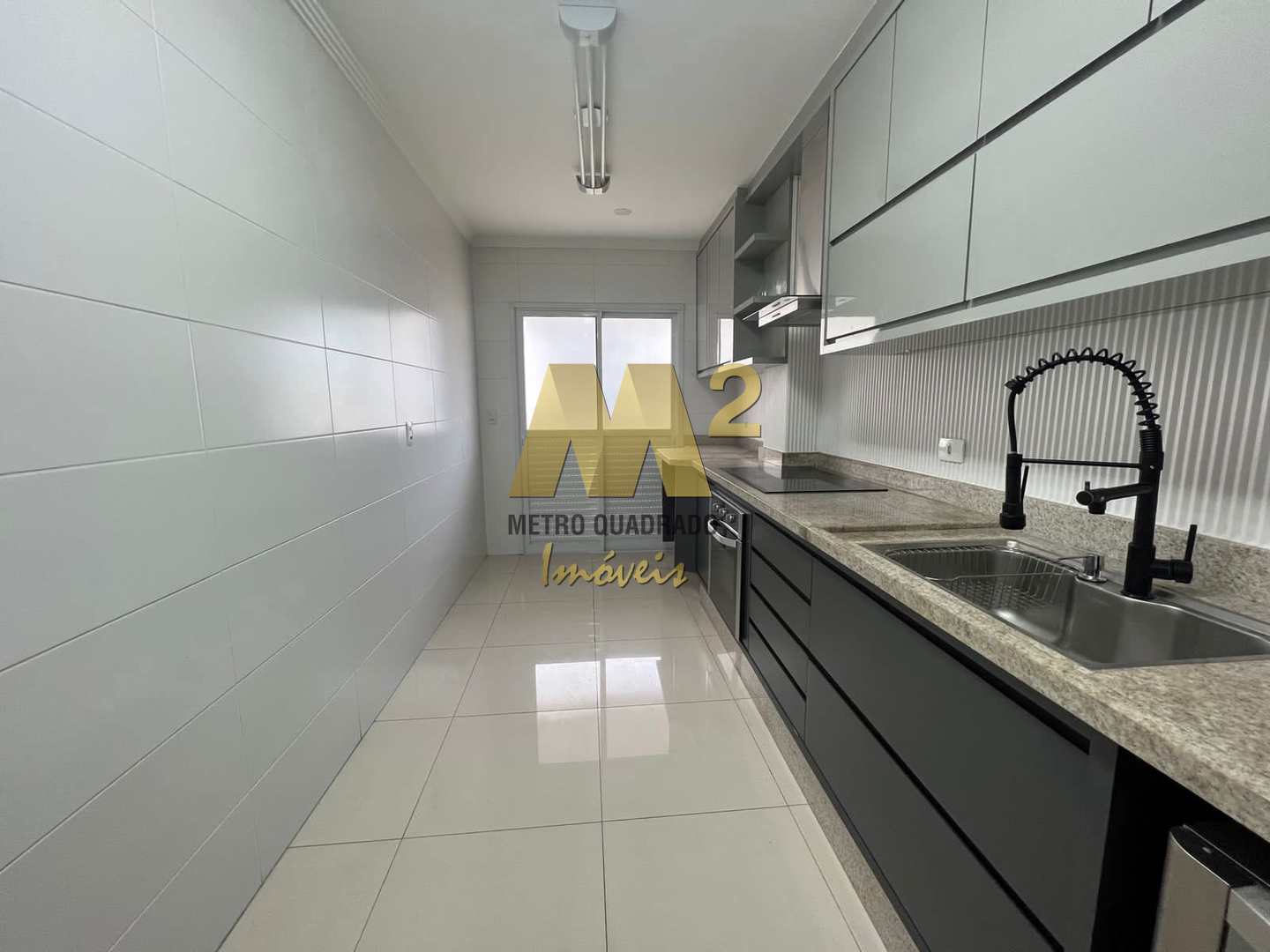 Apartamento à venda com 3 quartos, 122m² - Foto 14