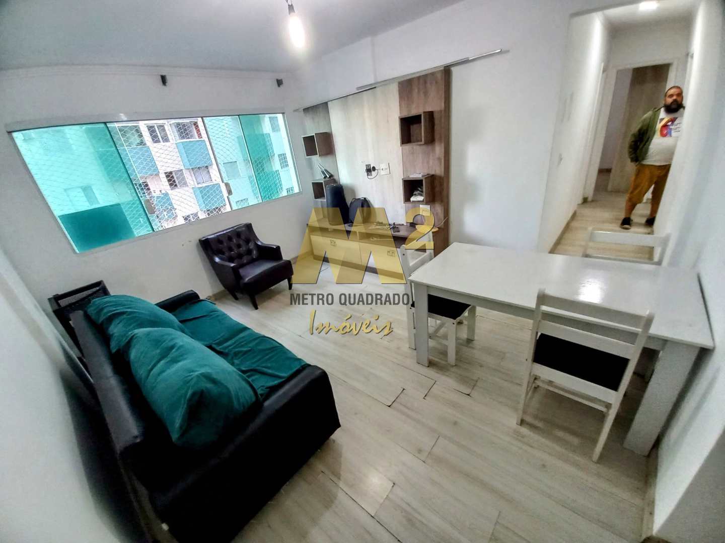 Apartamento à venda com 2 quartos, 84m² - Foto 3