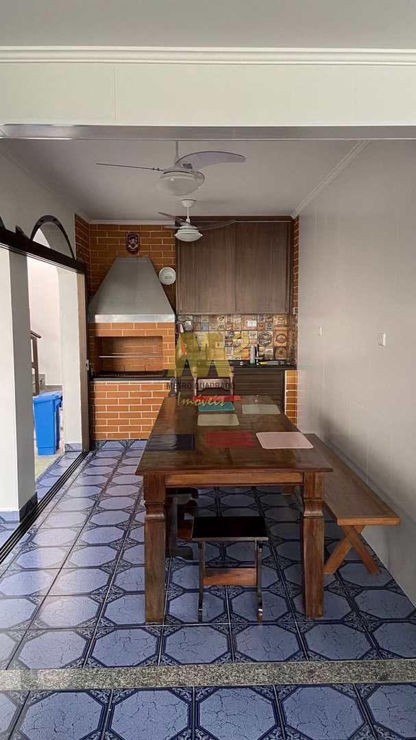 Sobrado à venda com 4 quartos, 331m² - Foto 16