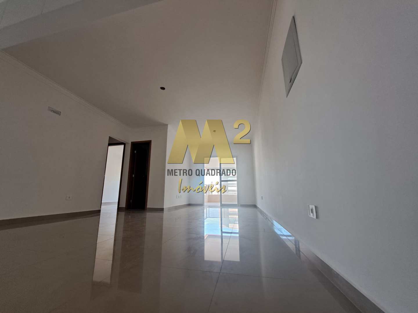 Apartamento à venda com 3 quartos, 95m² - Foto 4