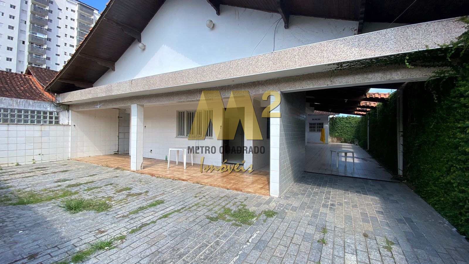 Casa à venda com 3 quartos, 100m² - Foto 4