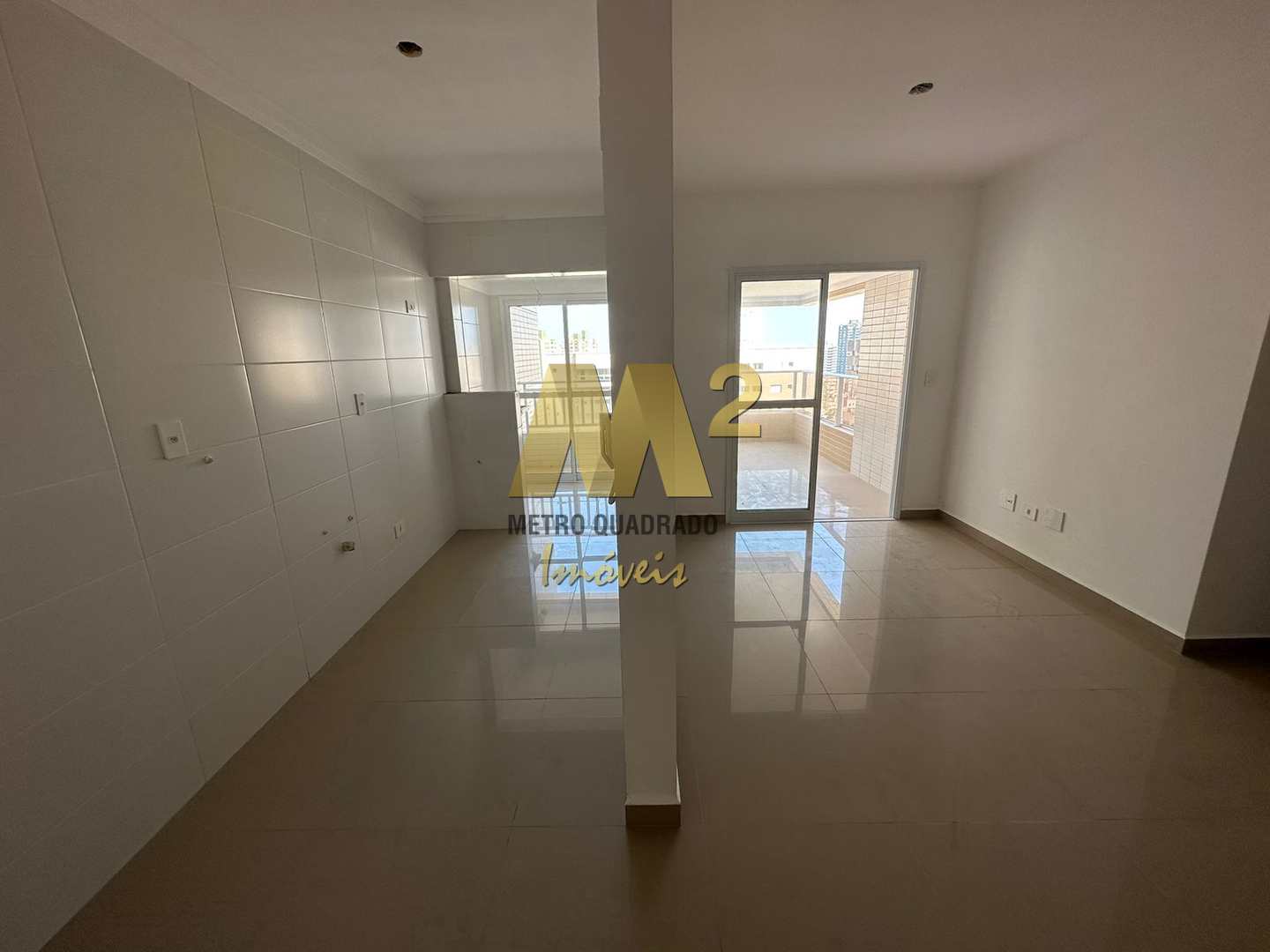 Apartamento à venda com 3 quartos, 95m² - Foto 4