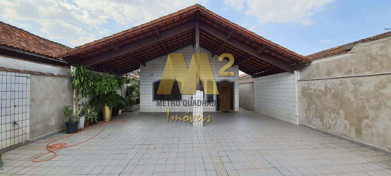 Casa à venda com 2 quartos, 109m² - Foto 1