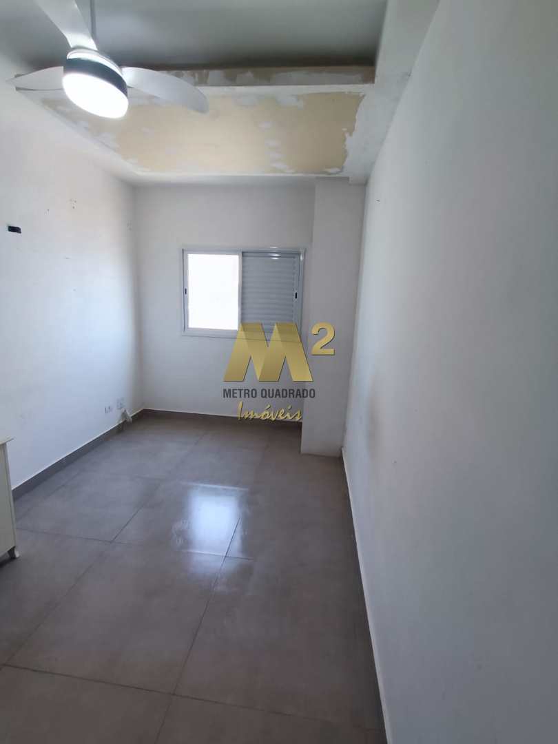 Apartamento à venda com 2 quartos, 75m² - Foto 16