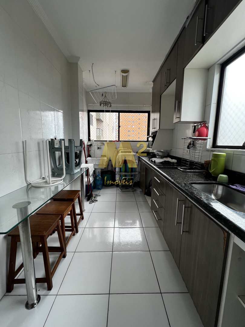 Apartamento à venda com 1 quarto, 50m² - Foto 5