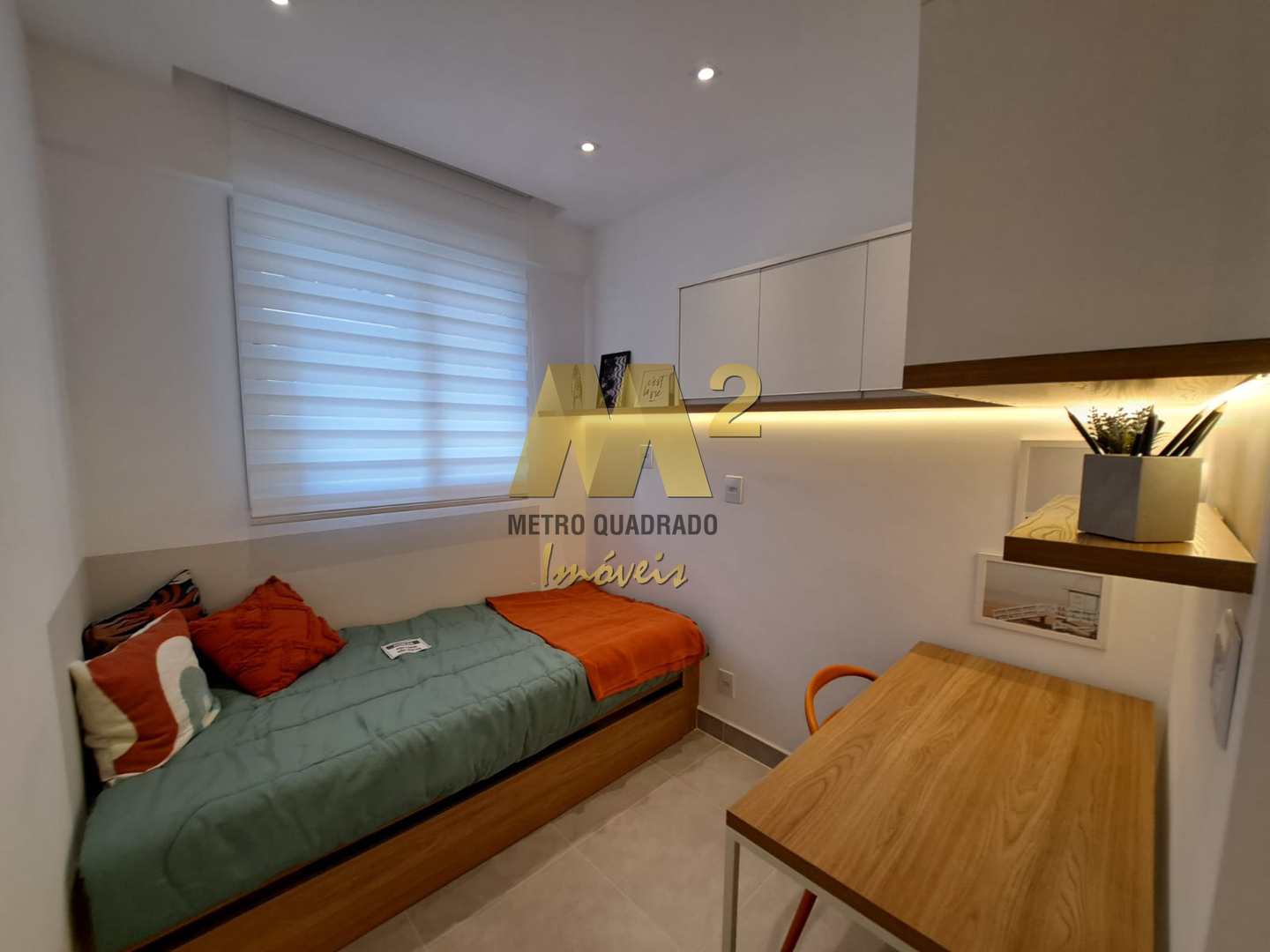 Apartamento à venda com 2 quartos, 76m² - Foto 17