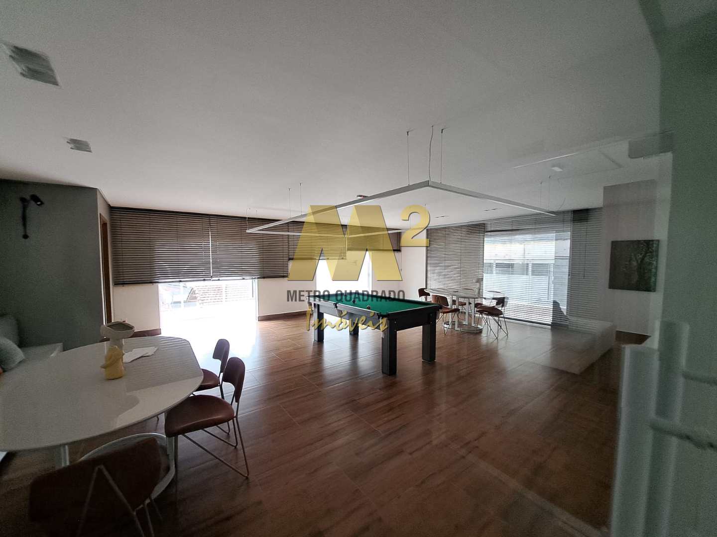 Apartamento à venda com 1 quarto, 56m² - Foto 18