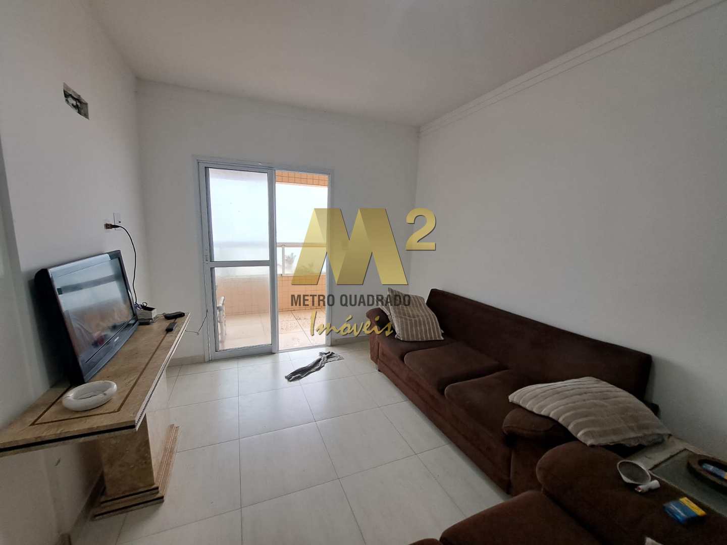 Apartamento à venda com 2 quartos, 90m² - Foto 2