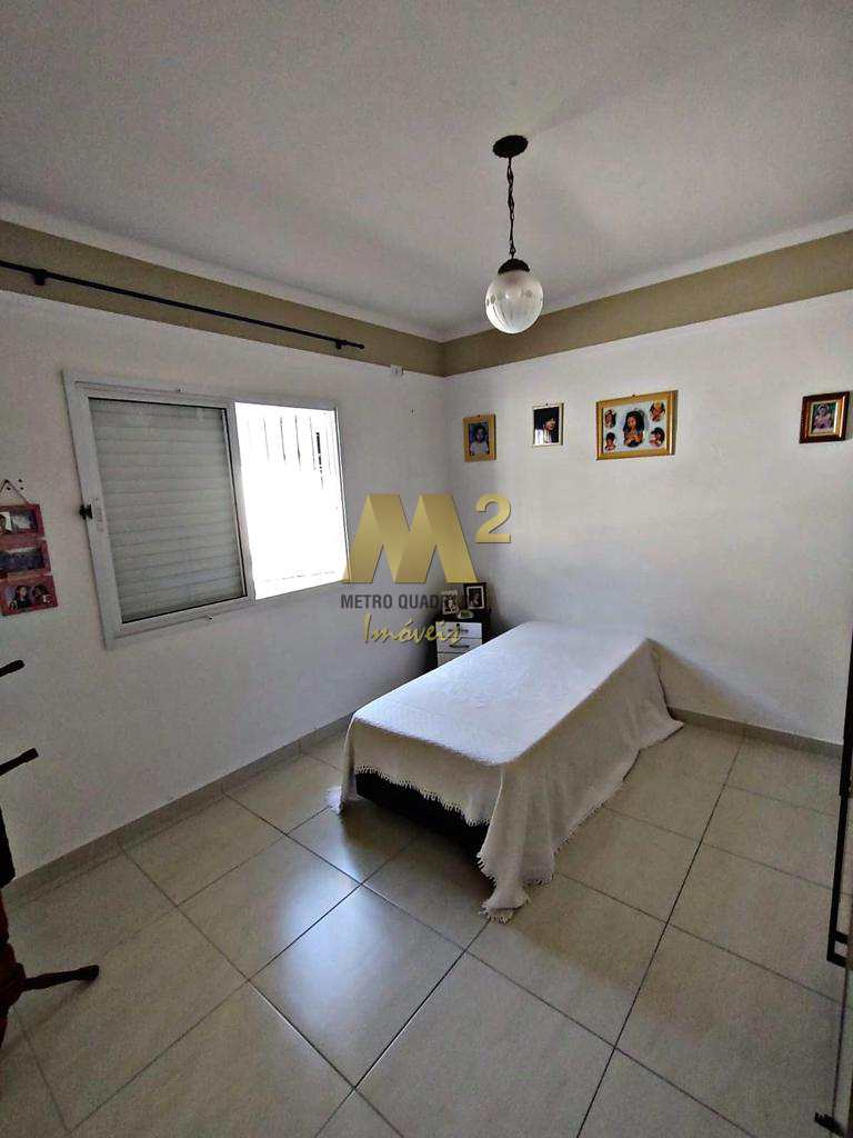 Sobrado à venda com 3 quartos, 90m² - Foto 20