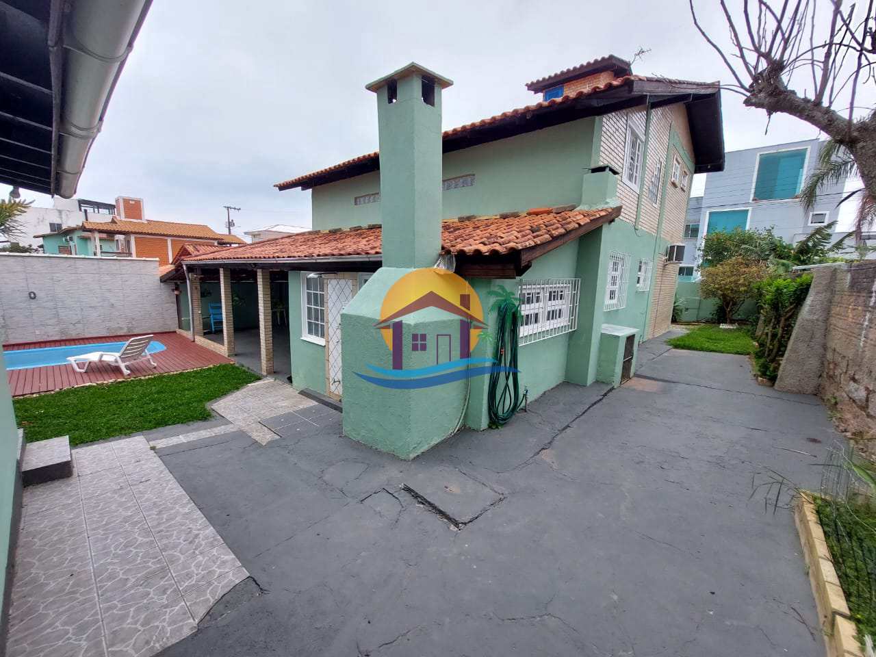 Casa à venda e temporada com 3 quartos, 375m² - Foto 7