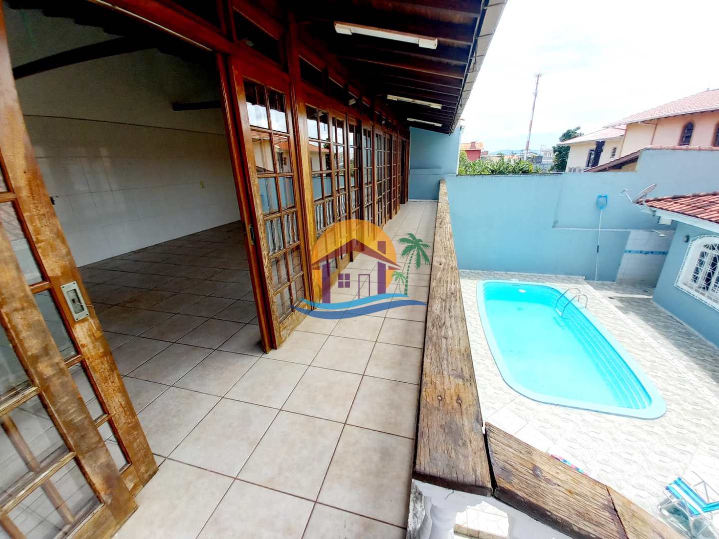 Casa à venda com 4 quartos, 300m² - Foto 12