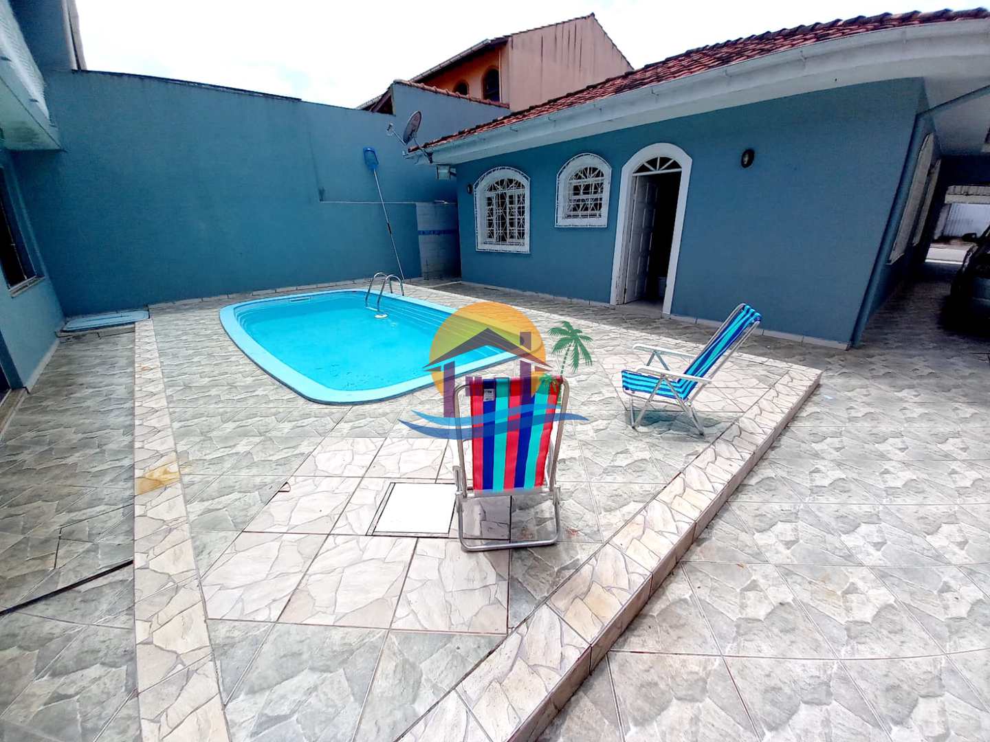 Casa à venda com 4 quartos, 300m² - Foto 4